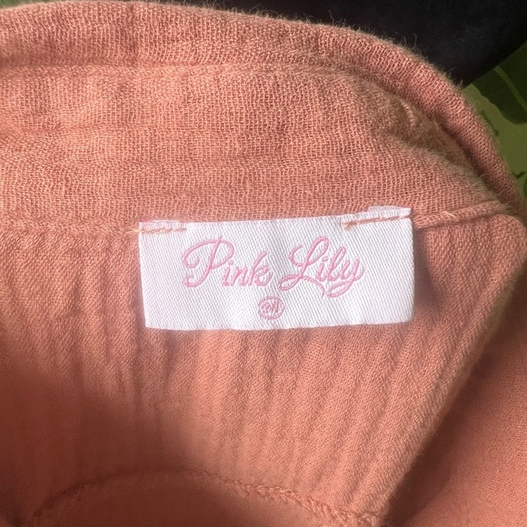 Pink Lily Women’s Orange Let Me Adore You Button Front Gauze Blouse Medium NWOT - Picture 9 of 9